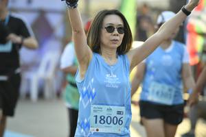 BIB: 40829, 40324, 43142
                            <button type="button" onclick="openModal(10633116)" class="btn btn-primary btn-sm float-right btn-popup" data-toggle="modal" data-target=".modal-high-quality">
                        <i class="fas fa-shopping-cart"></i> Add to Cart
                    </button>
                                            <button type="button" onclick="isThisMe(10633116, true)" class="btn btn-success btn-sm float-right btn-popup btn-isme hidden" data-toggle="tooltip" data-placement="bottom" title="นี่คือรูปของคุณใช่ไหม คลิกที่นี่เพื่อเอาเข้าอัลบั้ม">
                        <i class="fas fa-plus"></i> Add to album
                    </button>
                    <button type="button" onclick="isThisMe(10633116, false)" class="btn btn-warning btn-sm float-right btn-popup btn-isnotme hidden">
                        <i class="fas fa-ban"></i> Remove from album
                    </button>